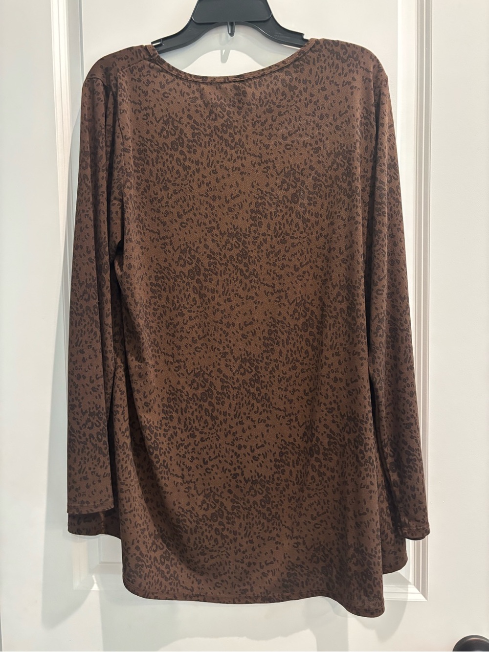 LuLaRoe Brown Leopard-Print Long Sleeve Top - Picture 3 of 3